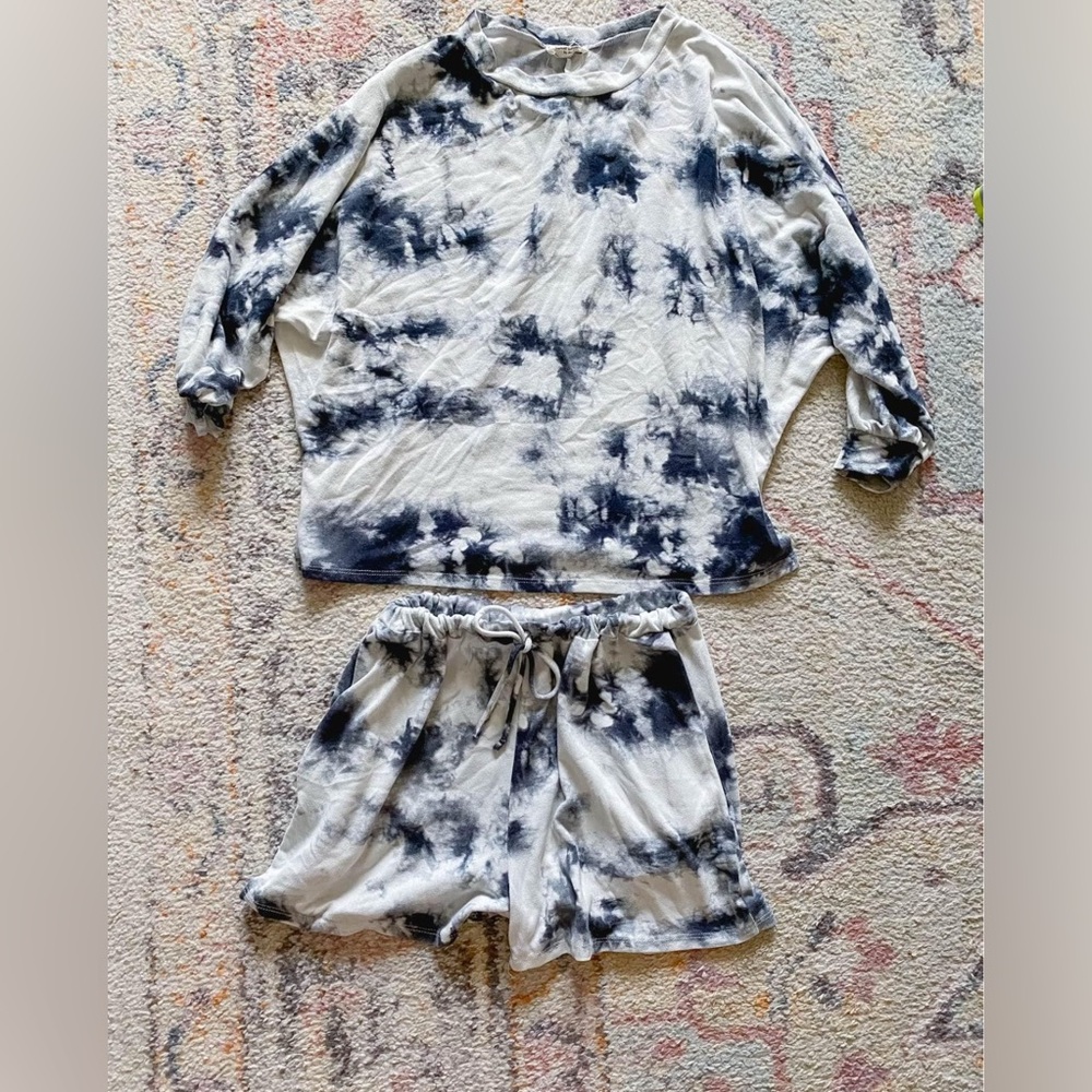 Cozy Lounge Set (Sm top + Med bottom)